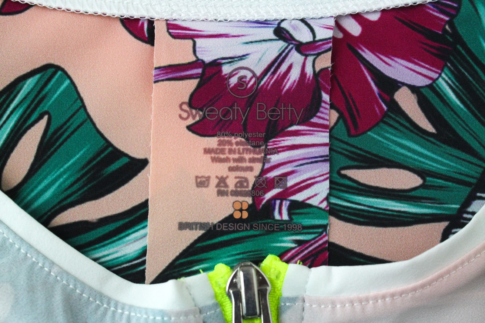 SWEATY BETTY Tournament Women Top S White Floral Cropped Tennis Sport Shirt