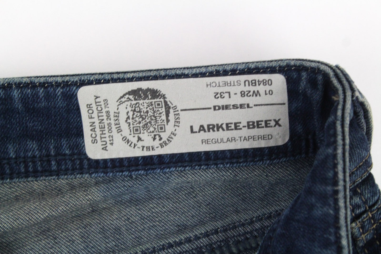 DIESEL Larkee-Beex 084BU Men's Jeans W28/L32 Tapered Blue Washed Cotton Stretch