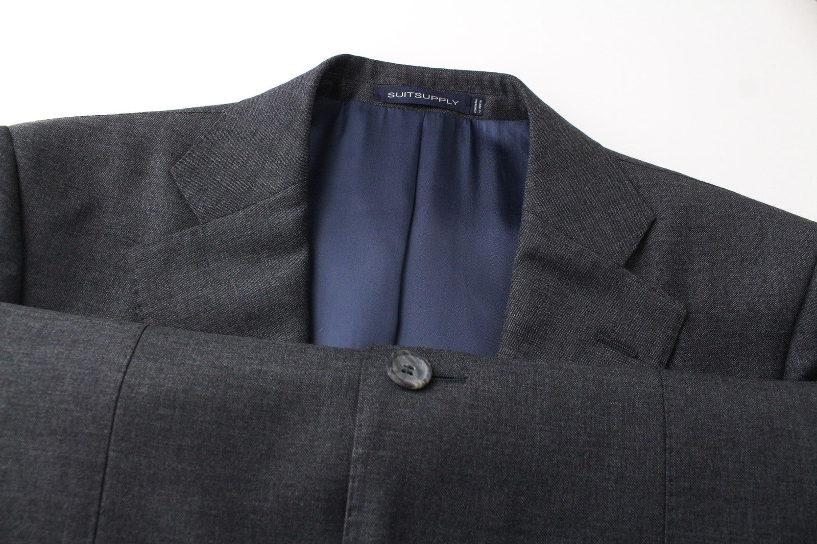 SUITSUPPLY Lazio Men's Suit UK38R Grey Wool S110s Slim 2Pc Perennial Sharkskin