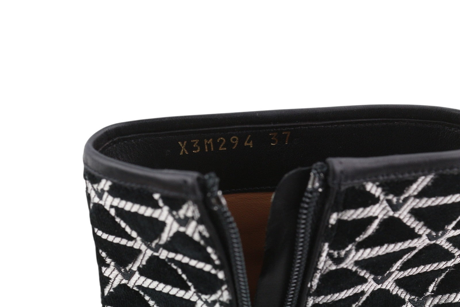 EMPORIO ARMANI X3M294 Women Boots EU37 Black Leather Details Logo Print Heeled