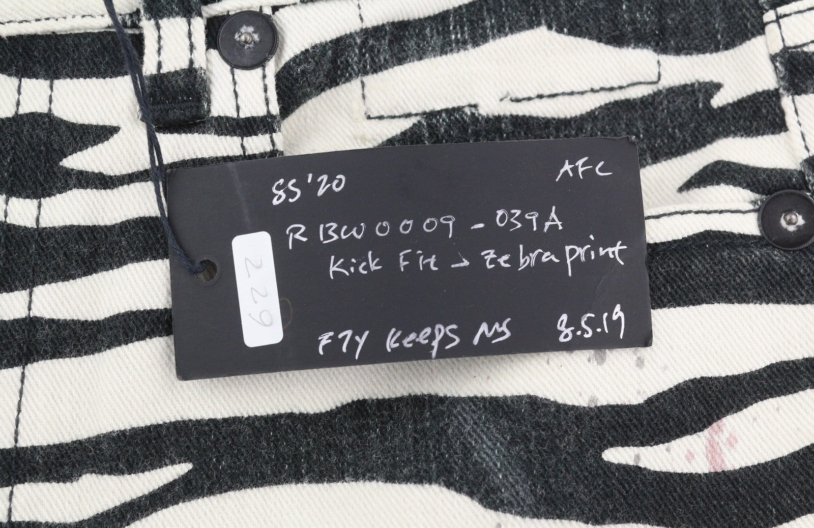 R13 Kick Fit Women Jeans 27 Zebra Print Ankle Length Cropped Flared Fit RRP€499