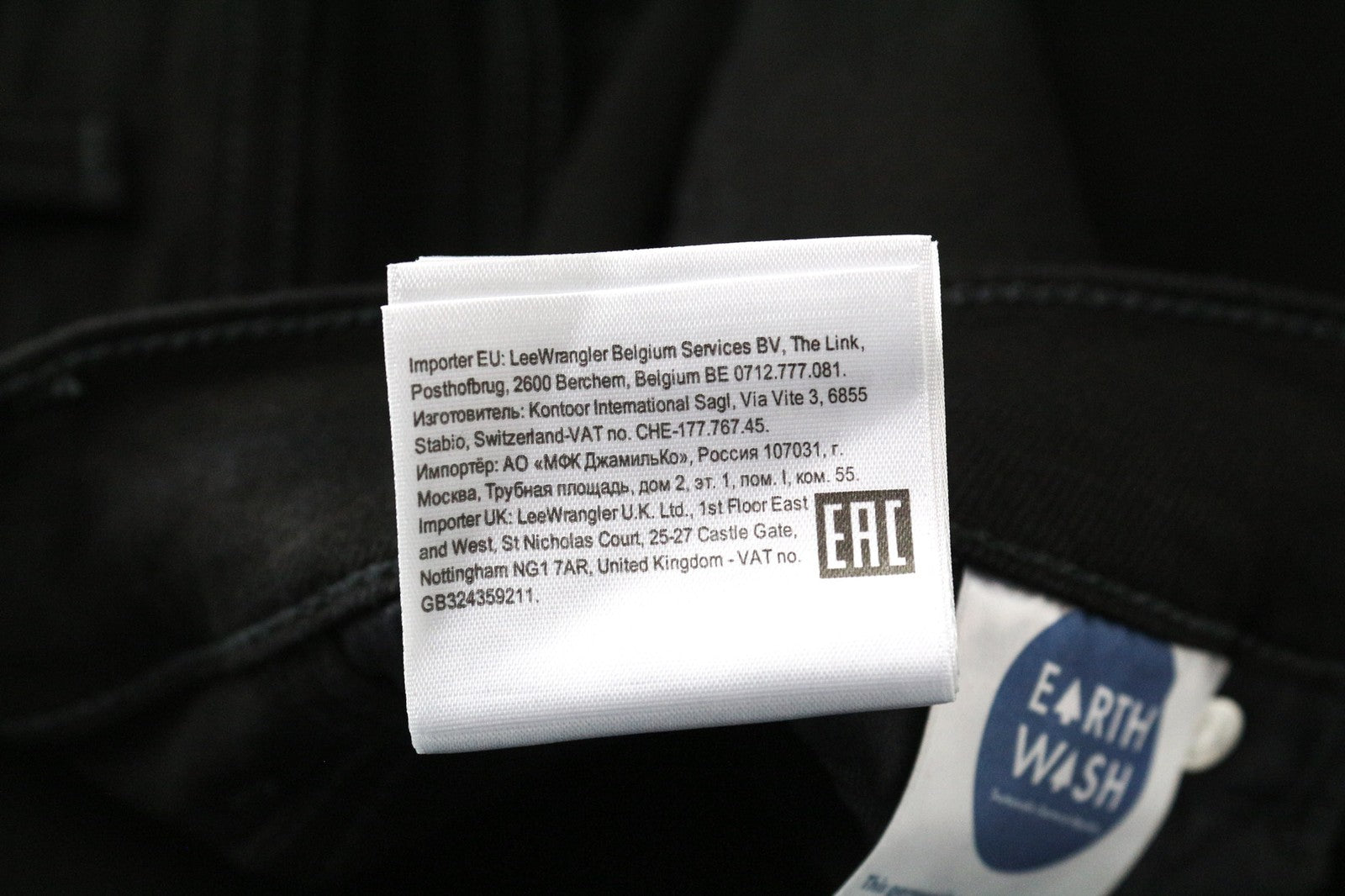 WRANGLER Greensboro Men's W36/L34 Straight Fit Jeans Black Stretch Denim