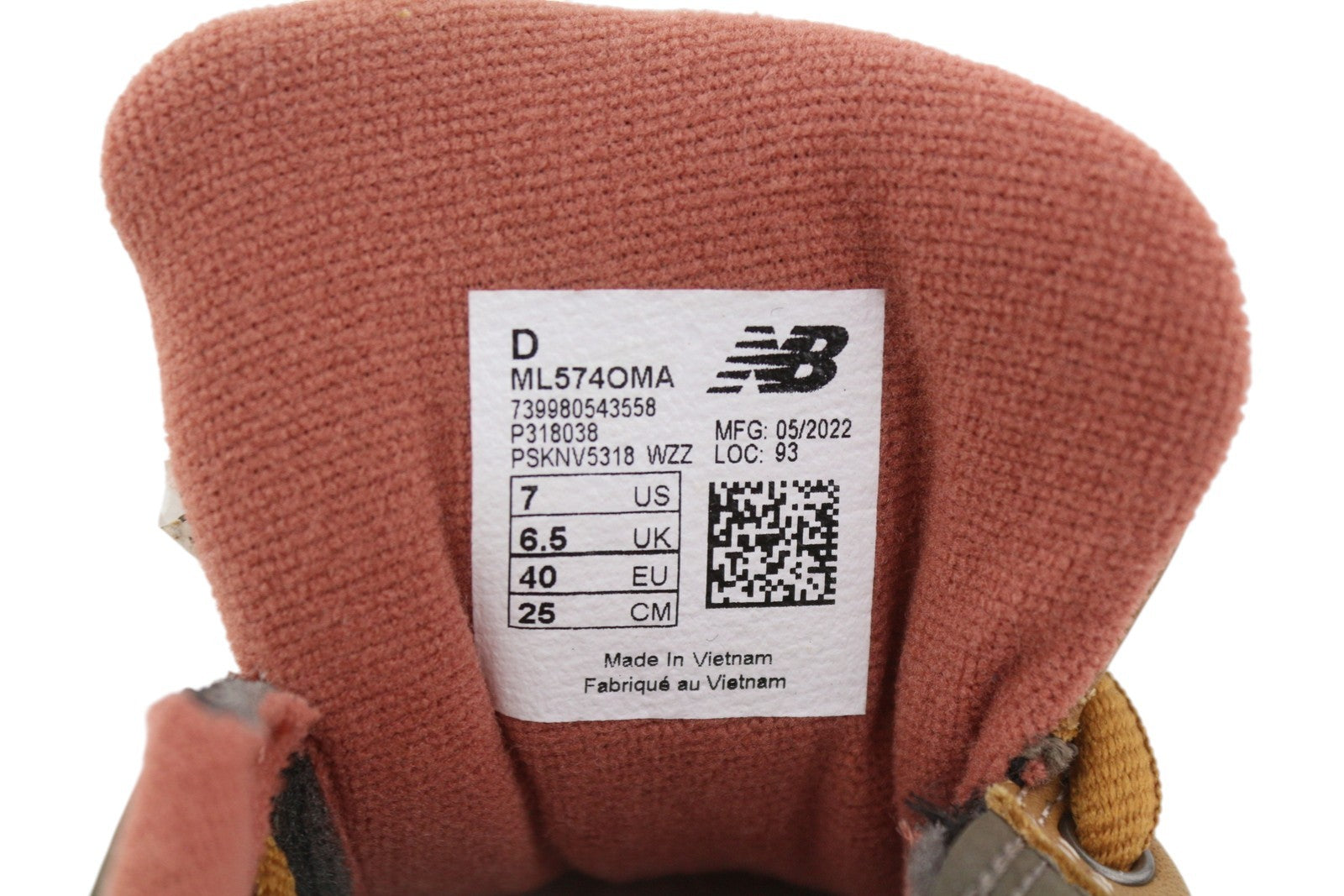 NEW BALANCE 574 Men Sneakers EU40 Brown Leather Low Lace Up Comfort Trainers