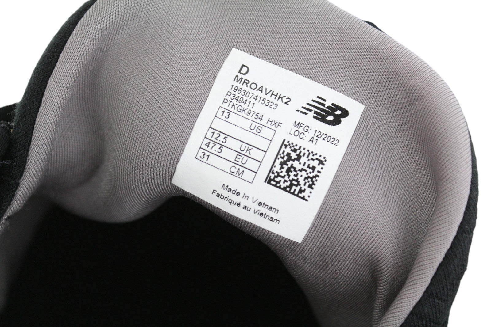 NEW BALANCE Roav V2 Men Sneakers EU47.5 Black Fresh Foam Low Top Sports Running