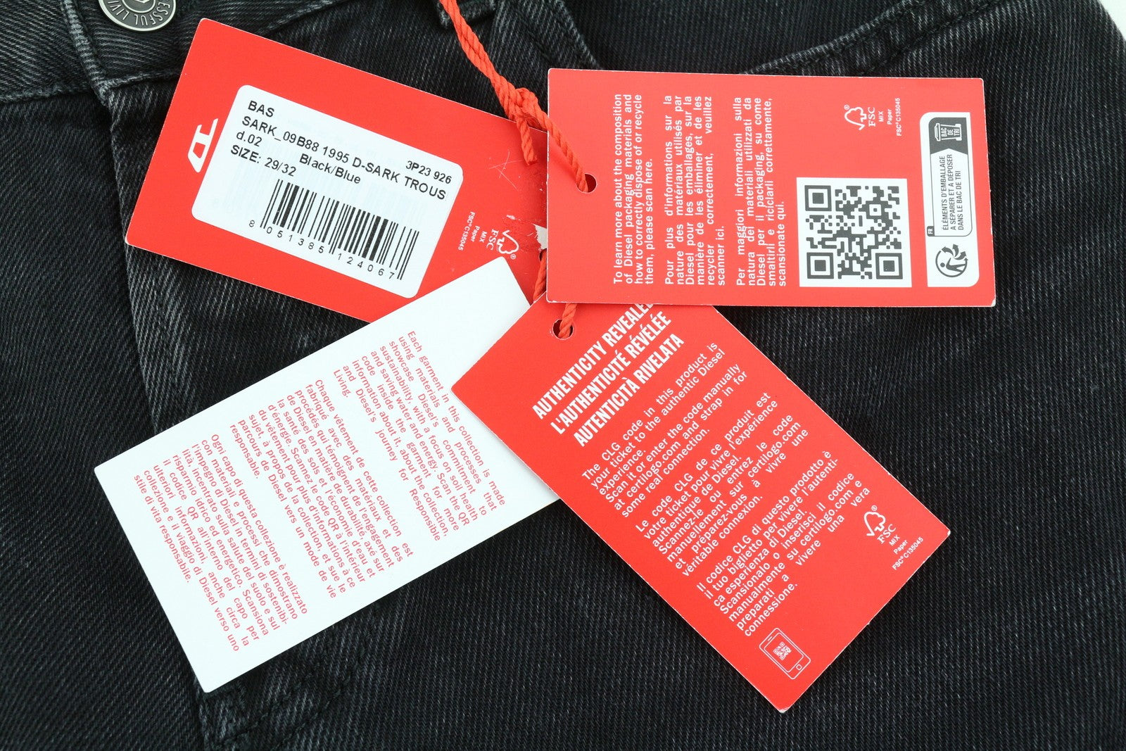 DIESEL 1995 D-Sark 09B88 Men Jeans W29/L32 Black Slim Fit Straight Leg RRP€185