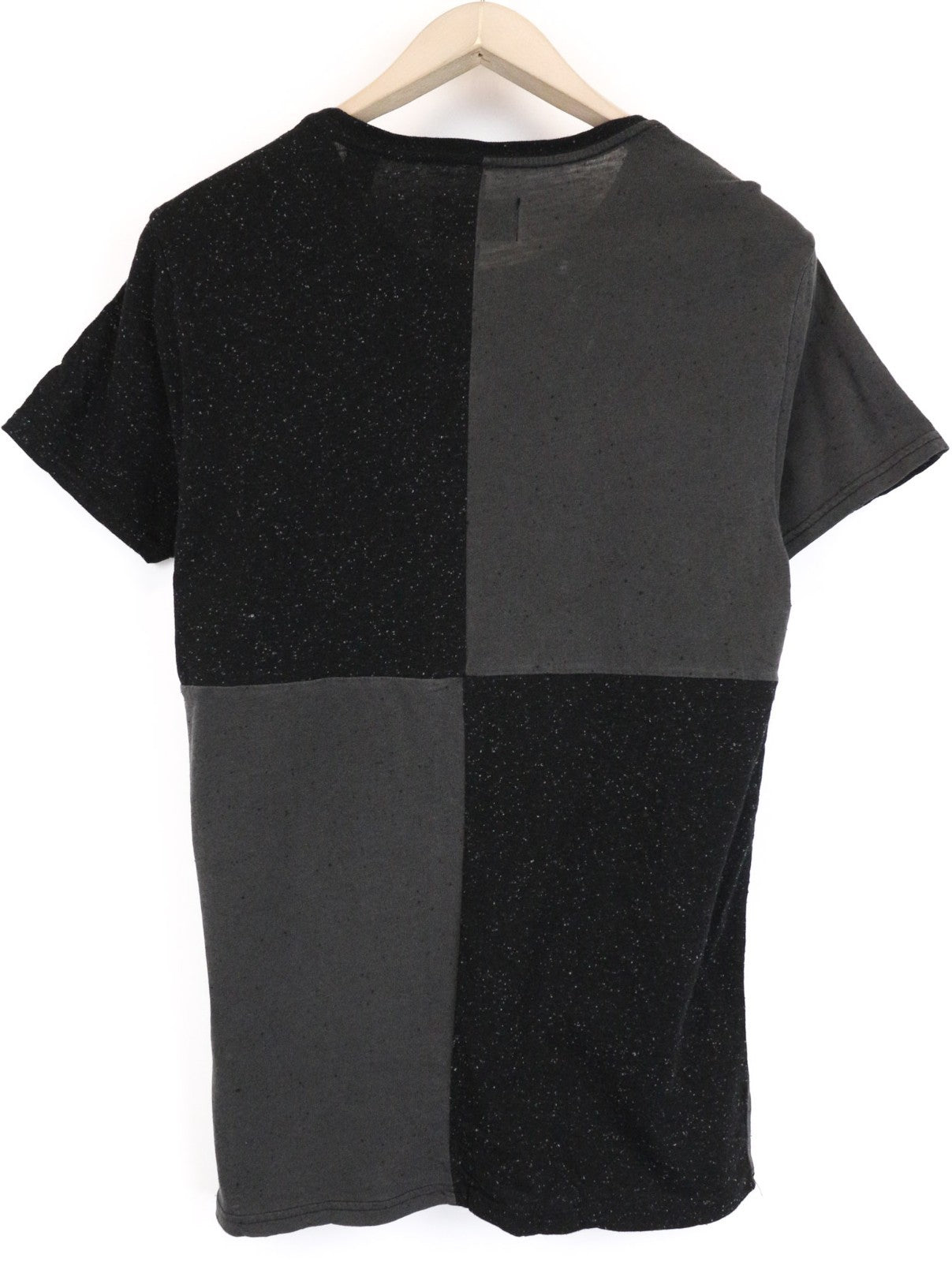 T-Shirt Unknown