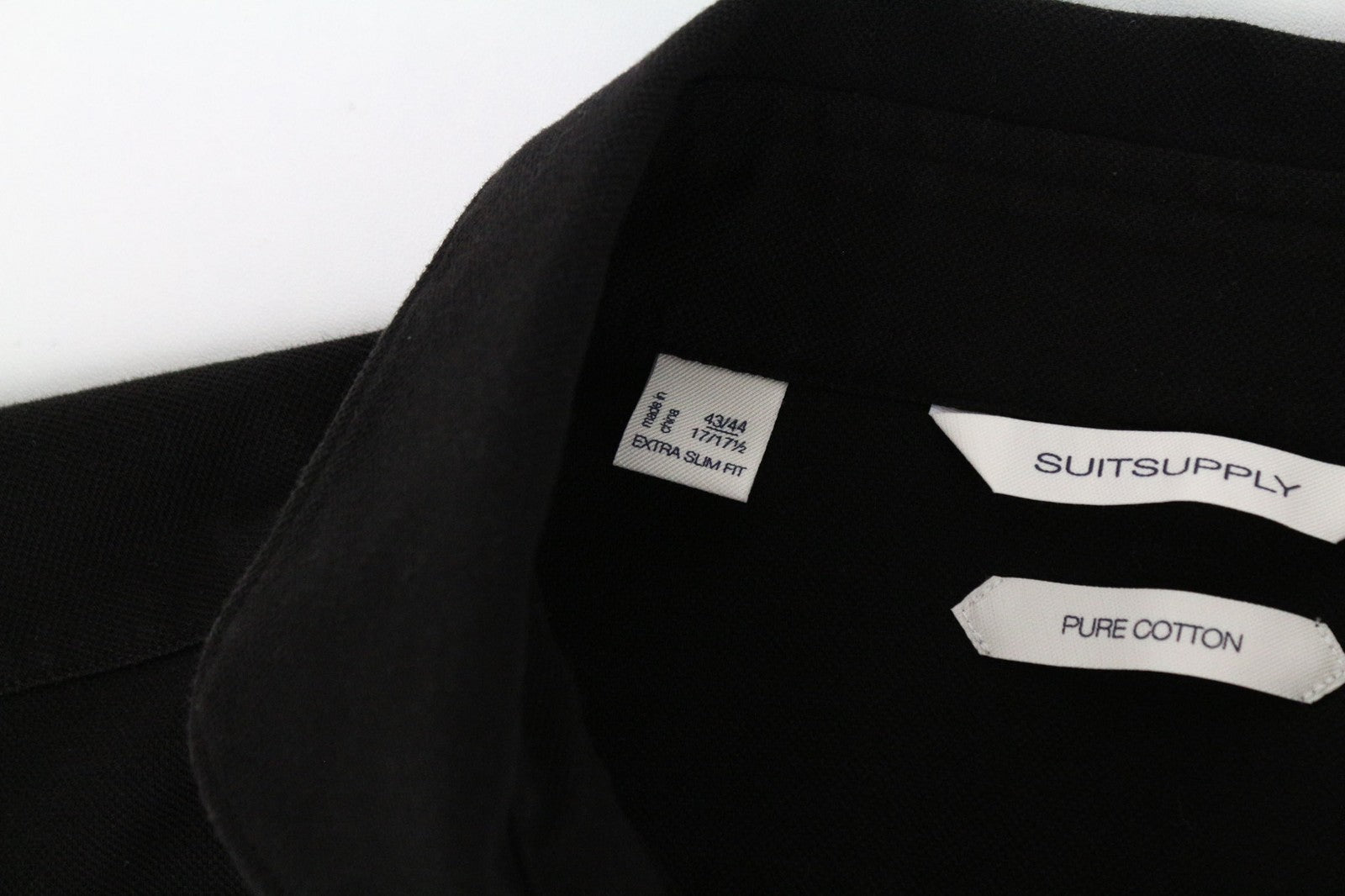 SUITSUPPLY Men's Shirt 43/44/17/17.5 Extra Slim Cutaway Black Cotton
