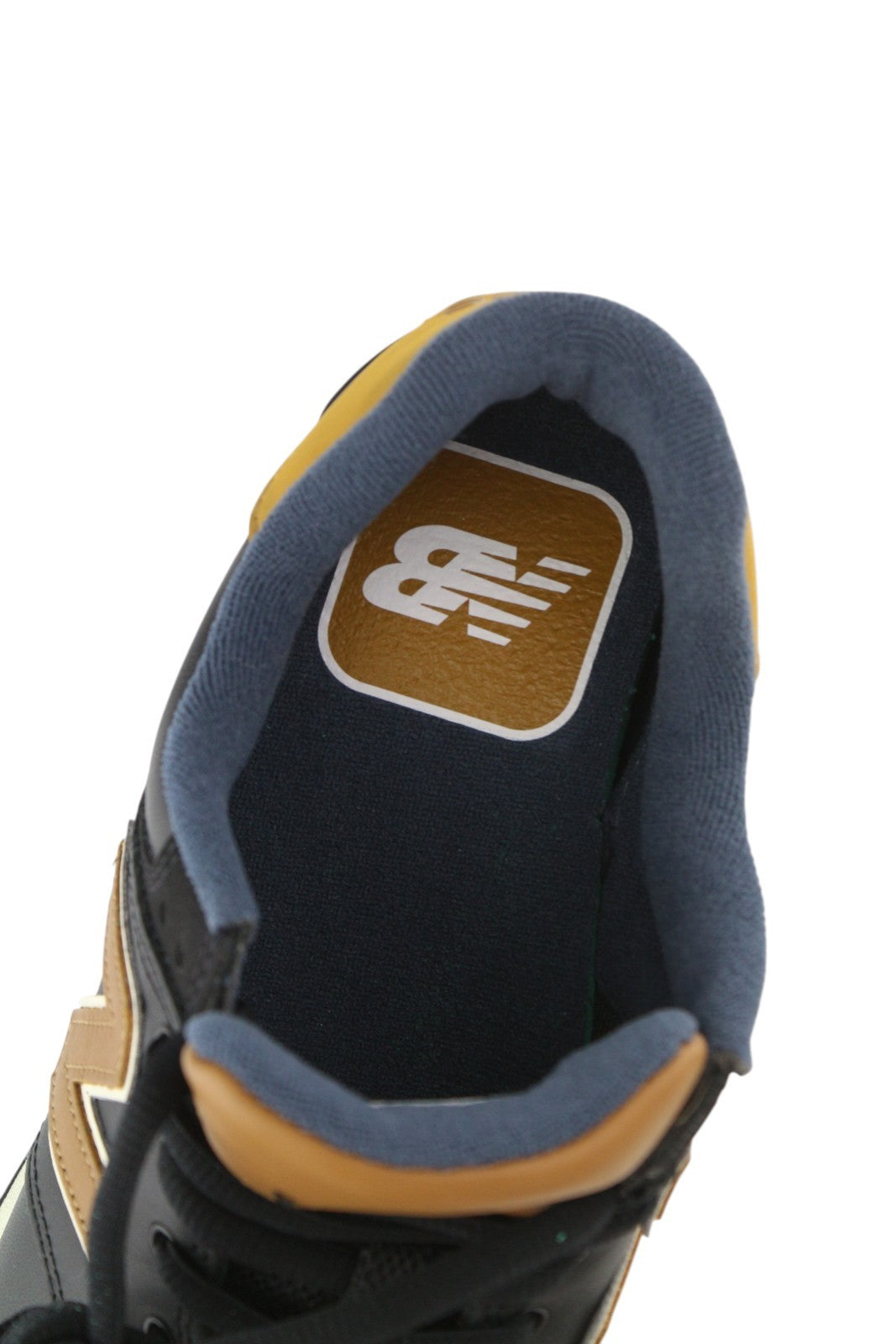 NEW BALANCE 574 Men Sneakers EU40.5 Black Leather Low Top Lace Comfort Trainers