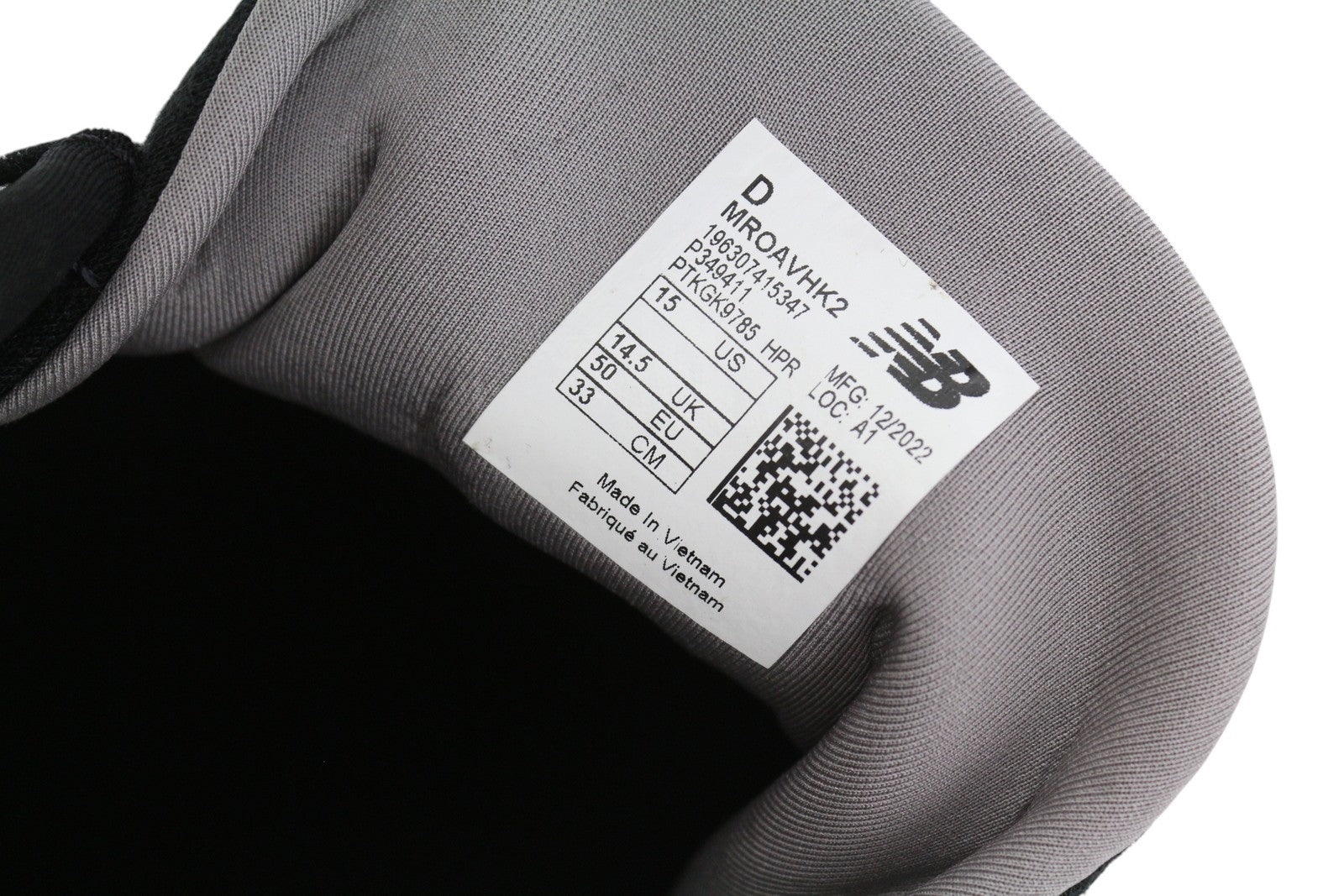 NEW BALANCE Roav V2 Men Sneakers EU50 Black Fresh Foam Low Top Sports Running