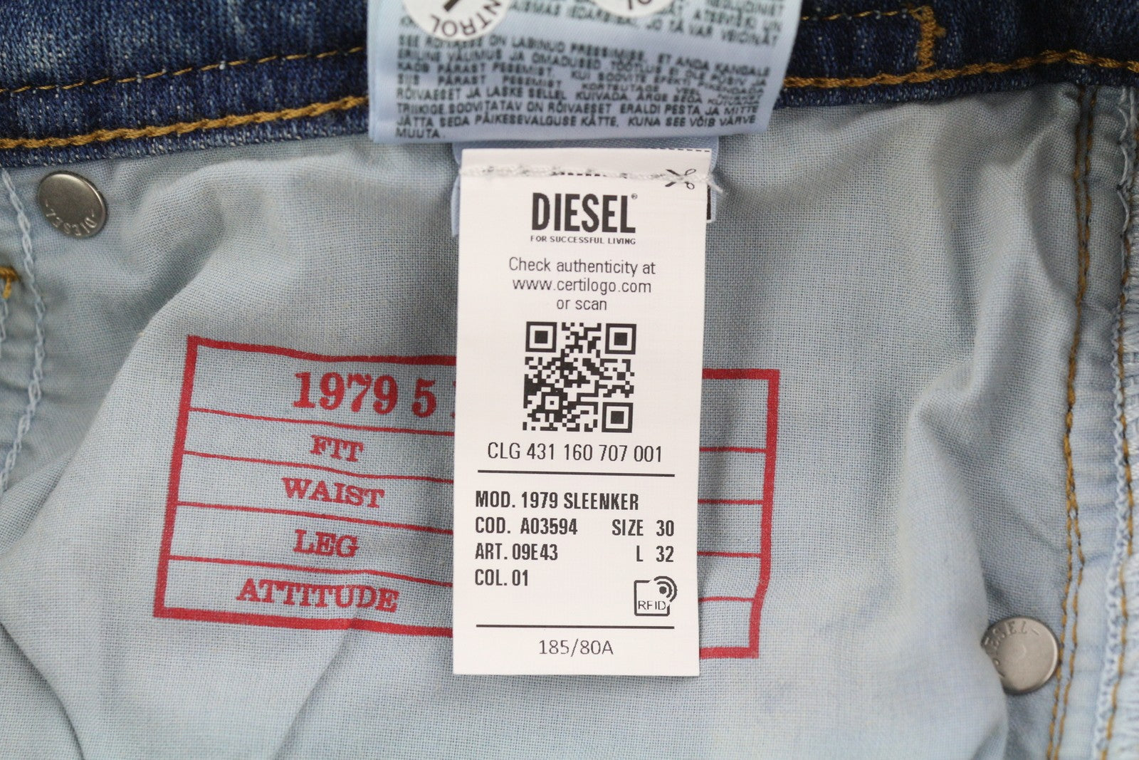 DIESEL 1979 Sleenker 09E43 Men Jeans W30/L32 Blue Distress Skinny Fit RRP$225