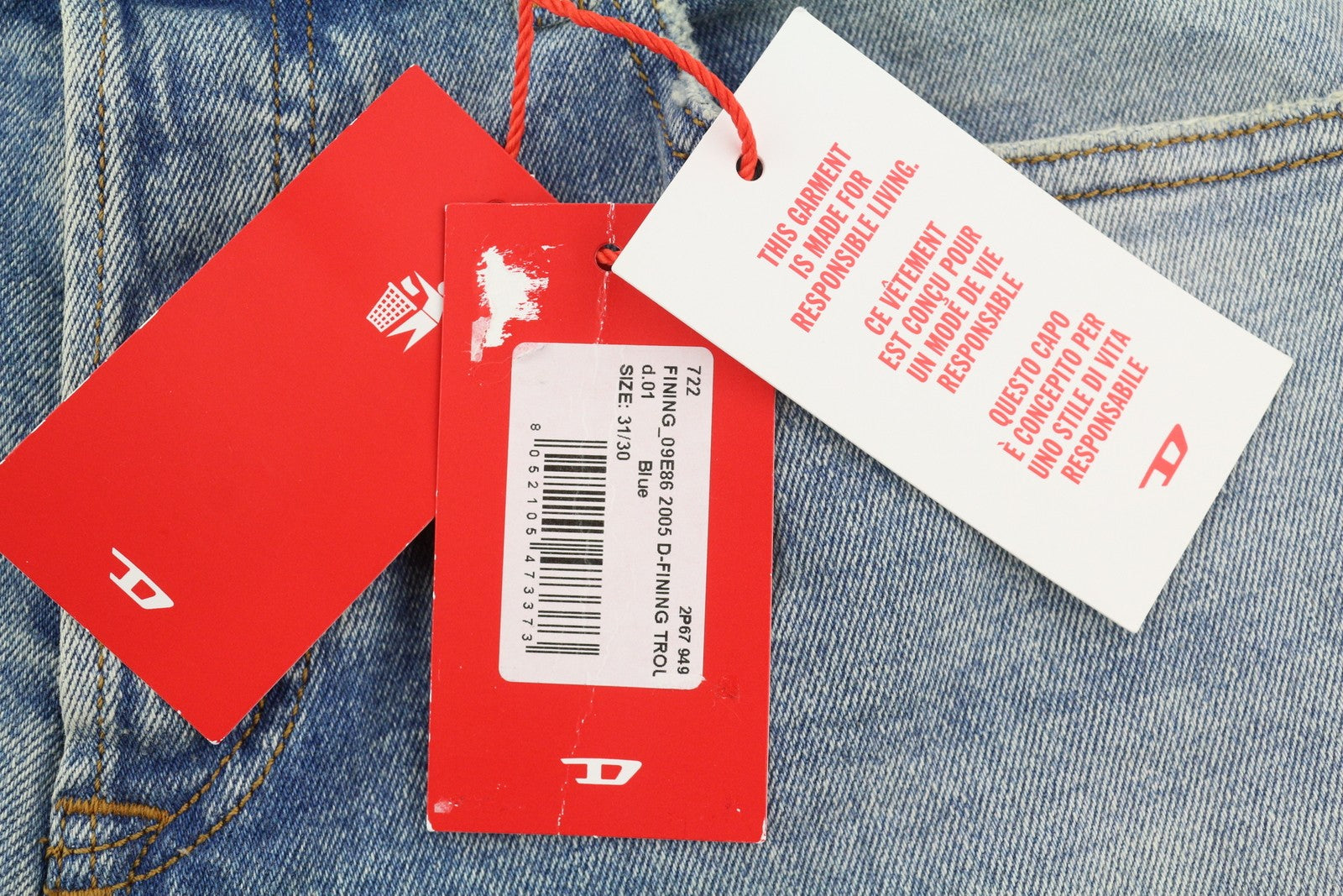 DIESEL 2005 D-Fining 09E86 Men Jeans W31/L30 Blue Distress Regular RRP£220