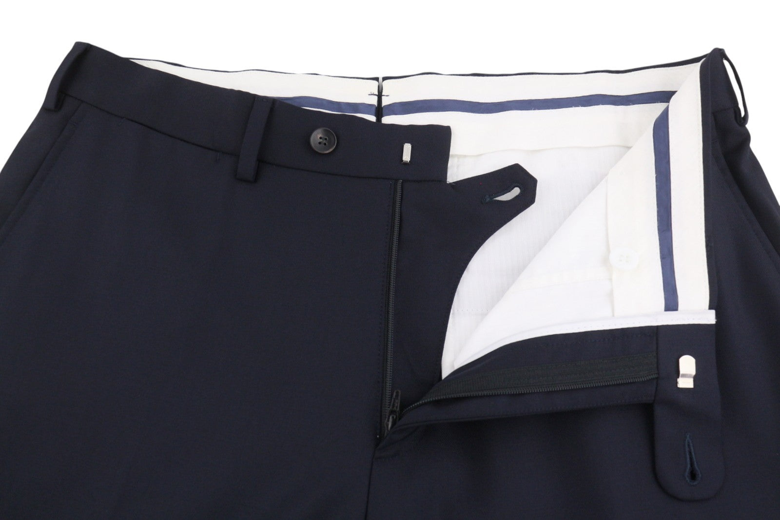 Suit Ferrara