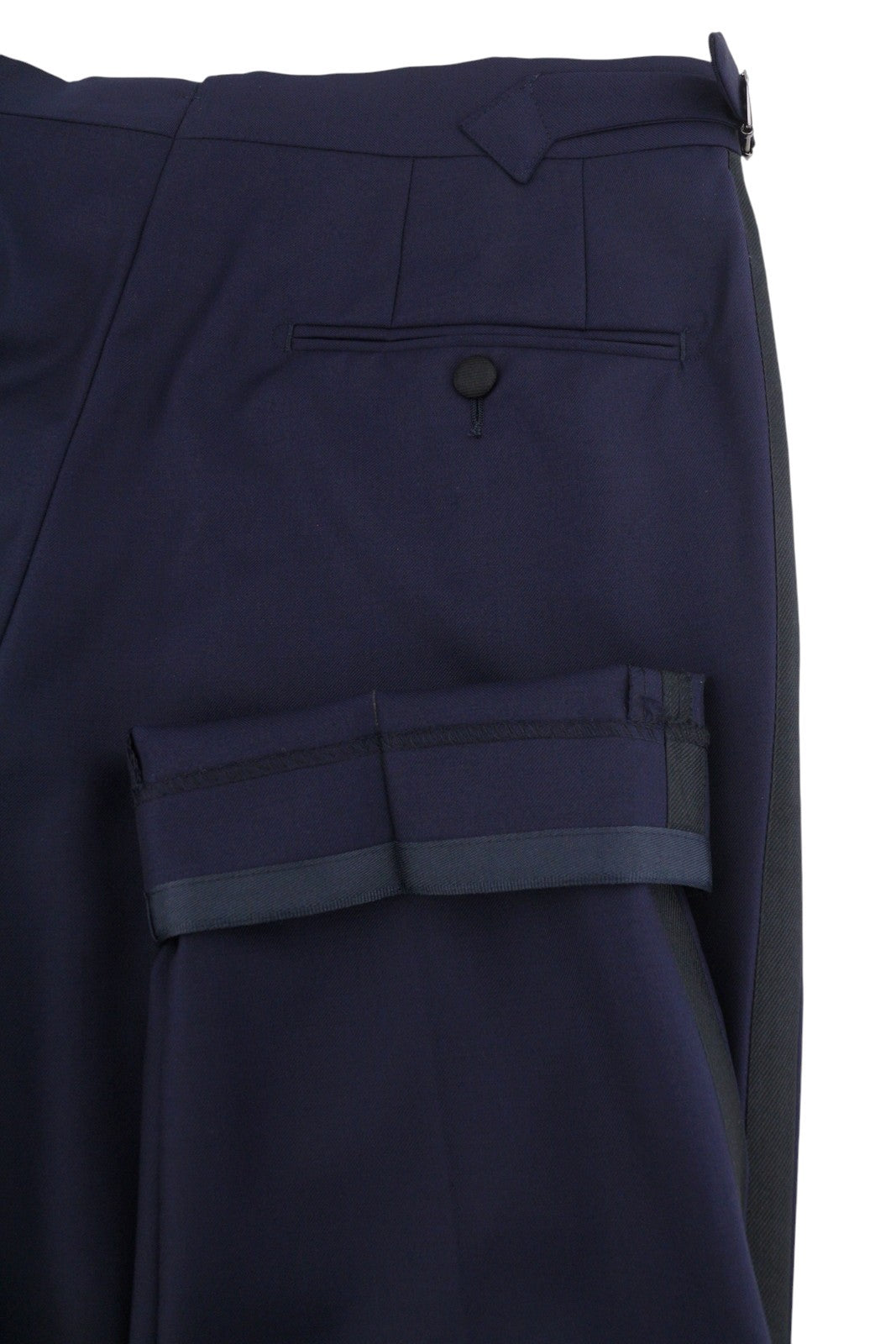 Suit U-Neck Tux