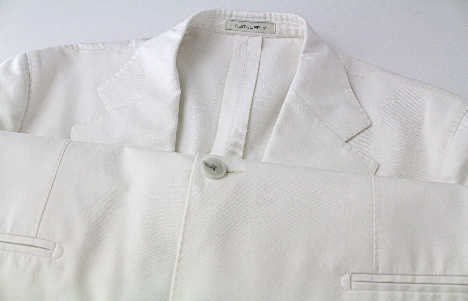 SUITSUPPLY Havana Men's UK42S Off-White Slim Cotton Pleated 2 Piece Classic Suit