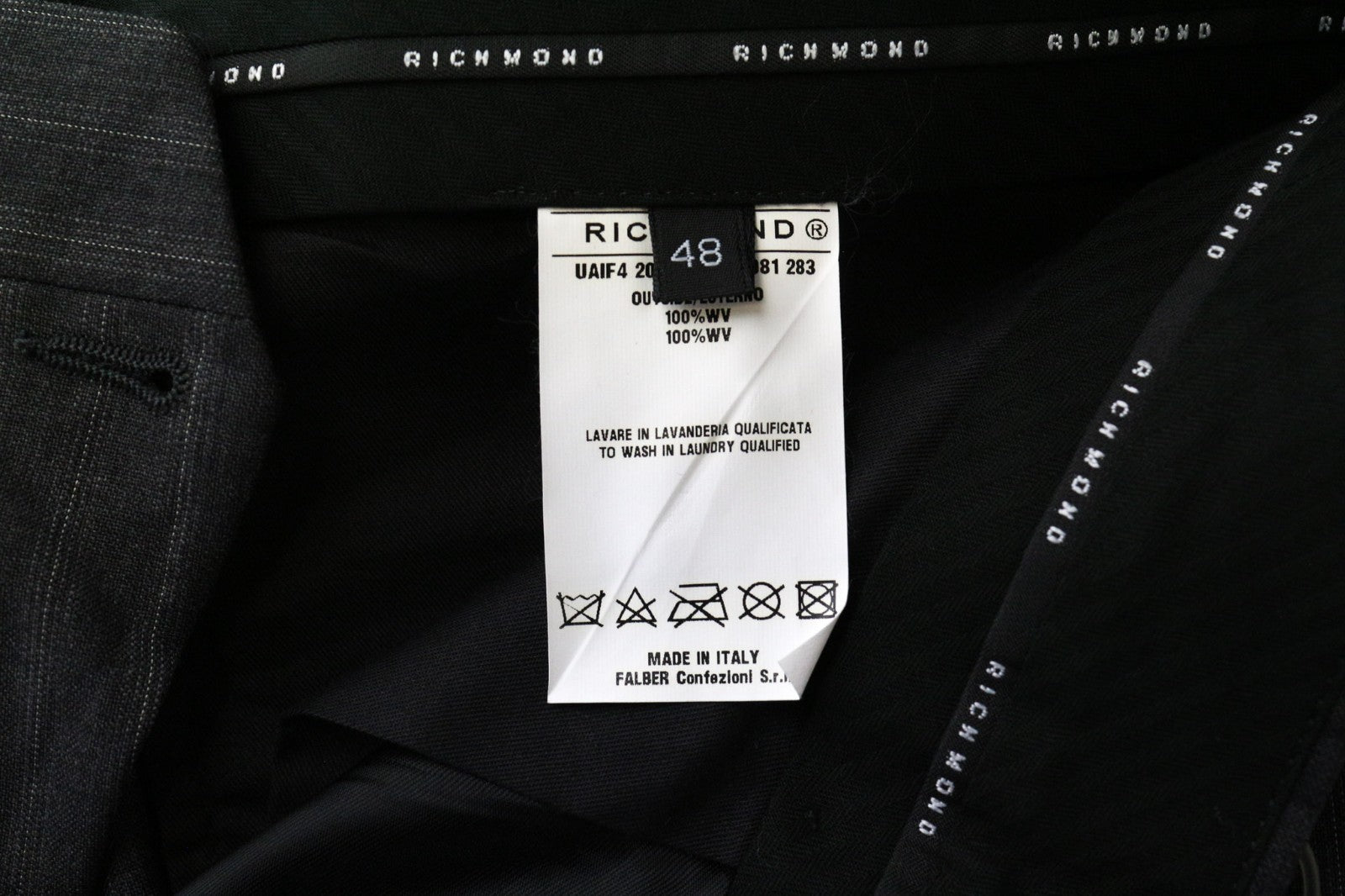 Trousers Unknown