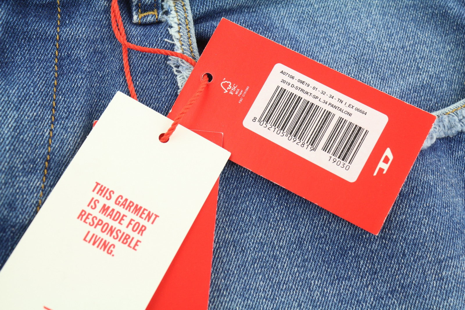 DIESEL 2019 D-Strukt-Sp 09E19 Men Jeans W32/L34 Blue Faded Washed Slim Fit Zip