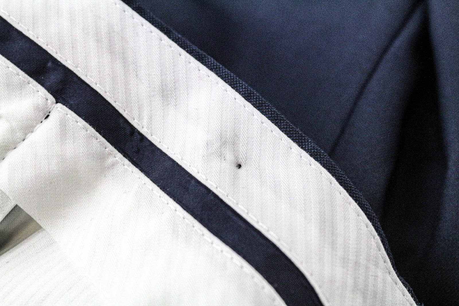 SUITSUPPLY Lazio Men's Suit UK46R Navy Blue Wool S110s Slim Perennial 2-Piece