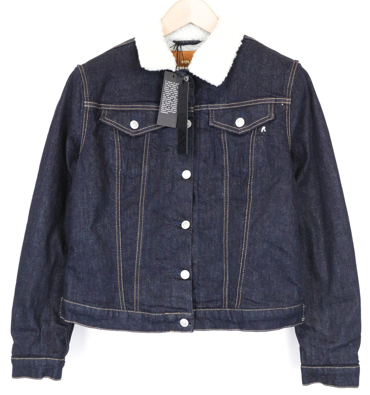 Jacke Unbekannt