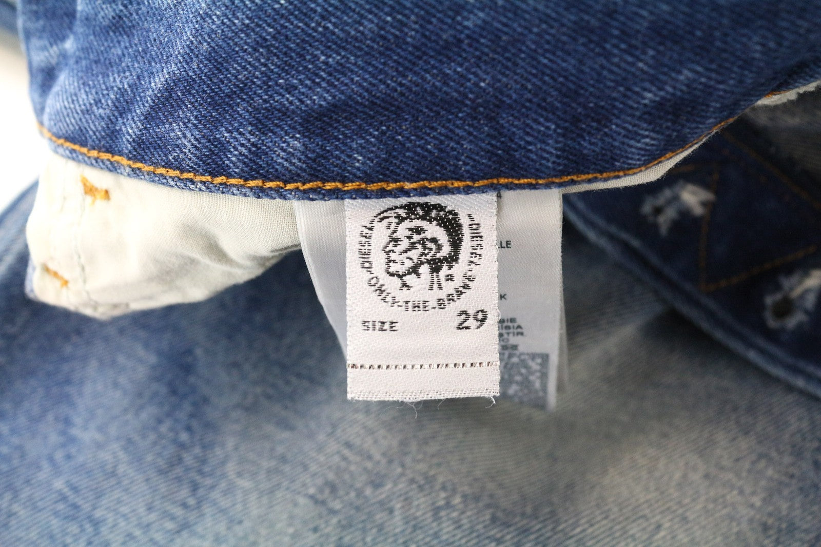 DIESEL D-Aygle 0076Y Men's Jeans W29/L32 Blue Tapered Cut Non-Stretch Buttoned