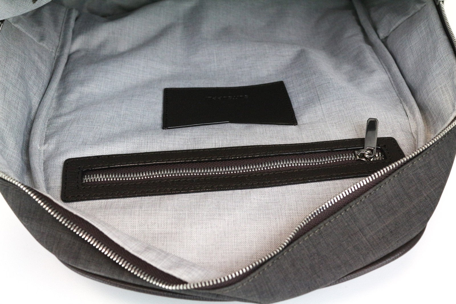 SUITSUPPLY Men's Bag OS Brown Grey Leather Casual Detailed Backpack for Work