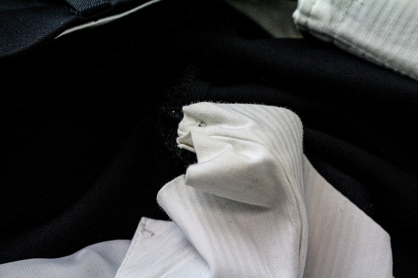 SUITSUPPLY Lazio Men's Suit UK52R Navy Blue Pure Wool 2 Piece Slim Single-Breast