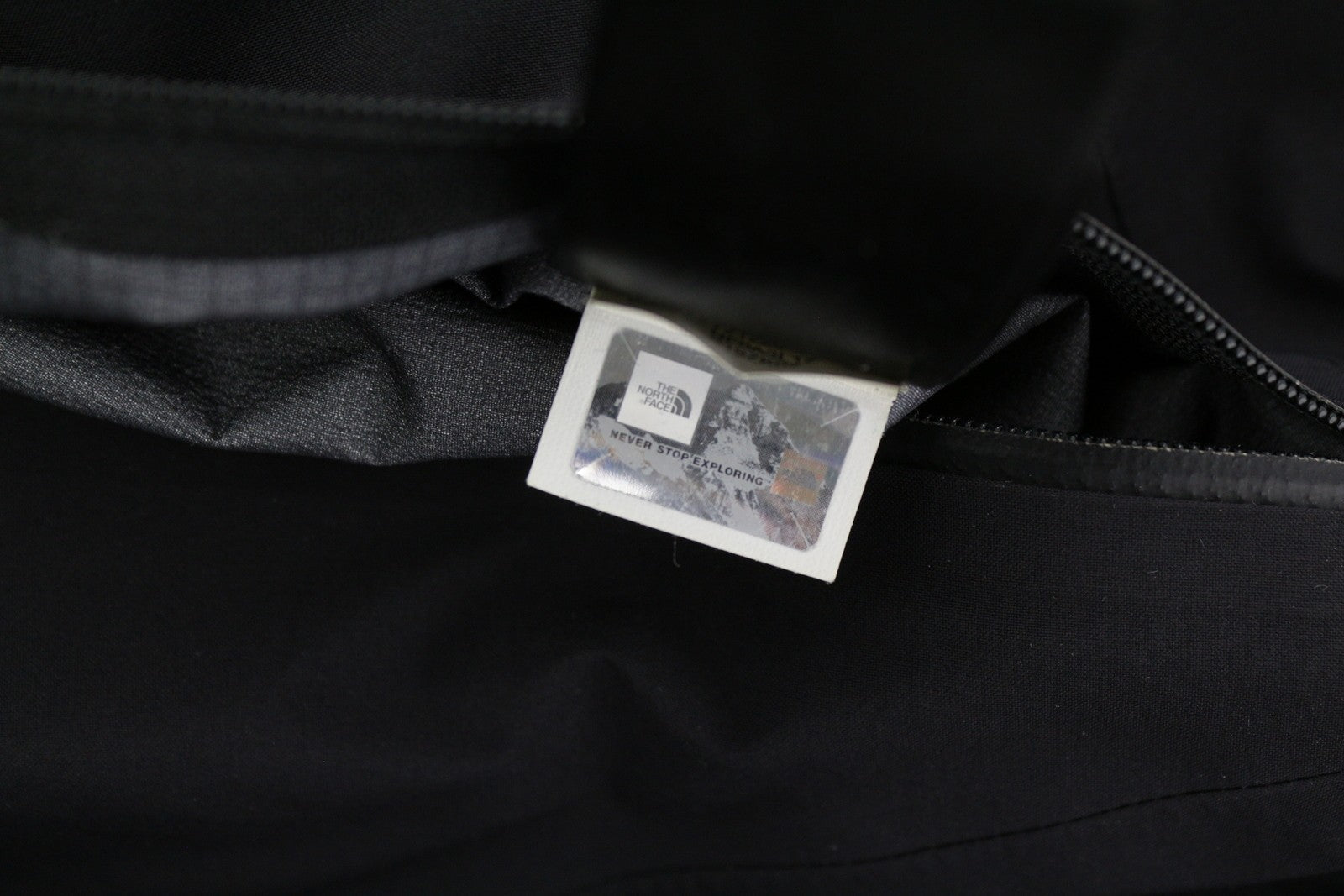 THE NORTH FACE Men Jacket L Black Waterproof Windproof Gore-Tex Pro RRP€449