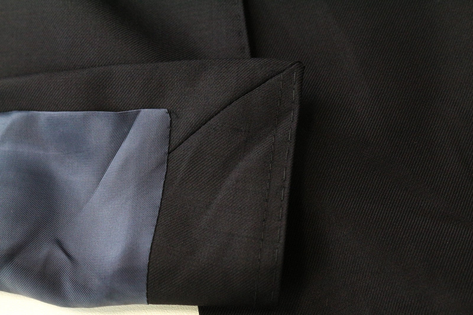 SUITSUPPLY Lazio Blueline Men's Suit UK52R Pure Wool Blue Pleated 2-Piece