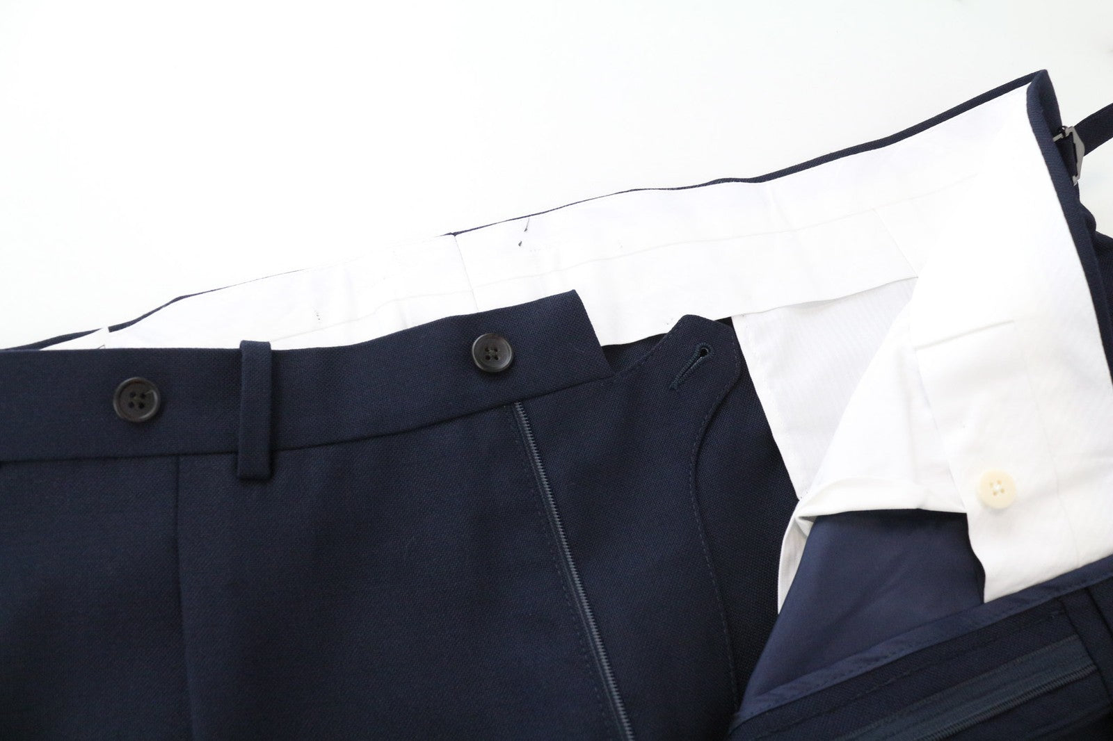 SUITSUPPLY Vigo Men's Trousers UK40R Navy Wool Side Adjusters Pleated Front