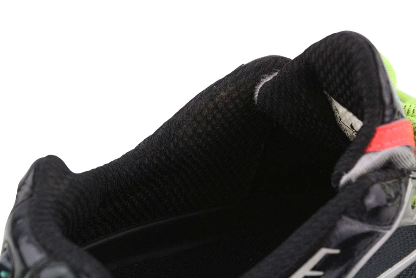 NIKE Shox Men Sneakers EU42.5 Black Low Top Lace Up Almond Toe Sports Trainers