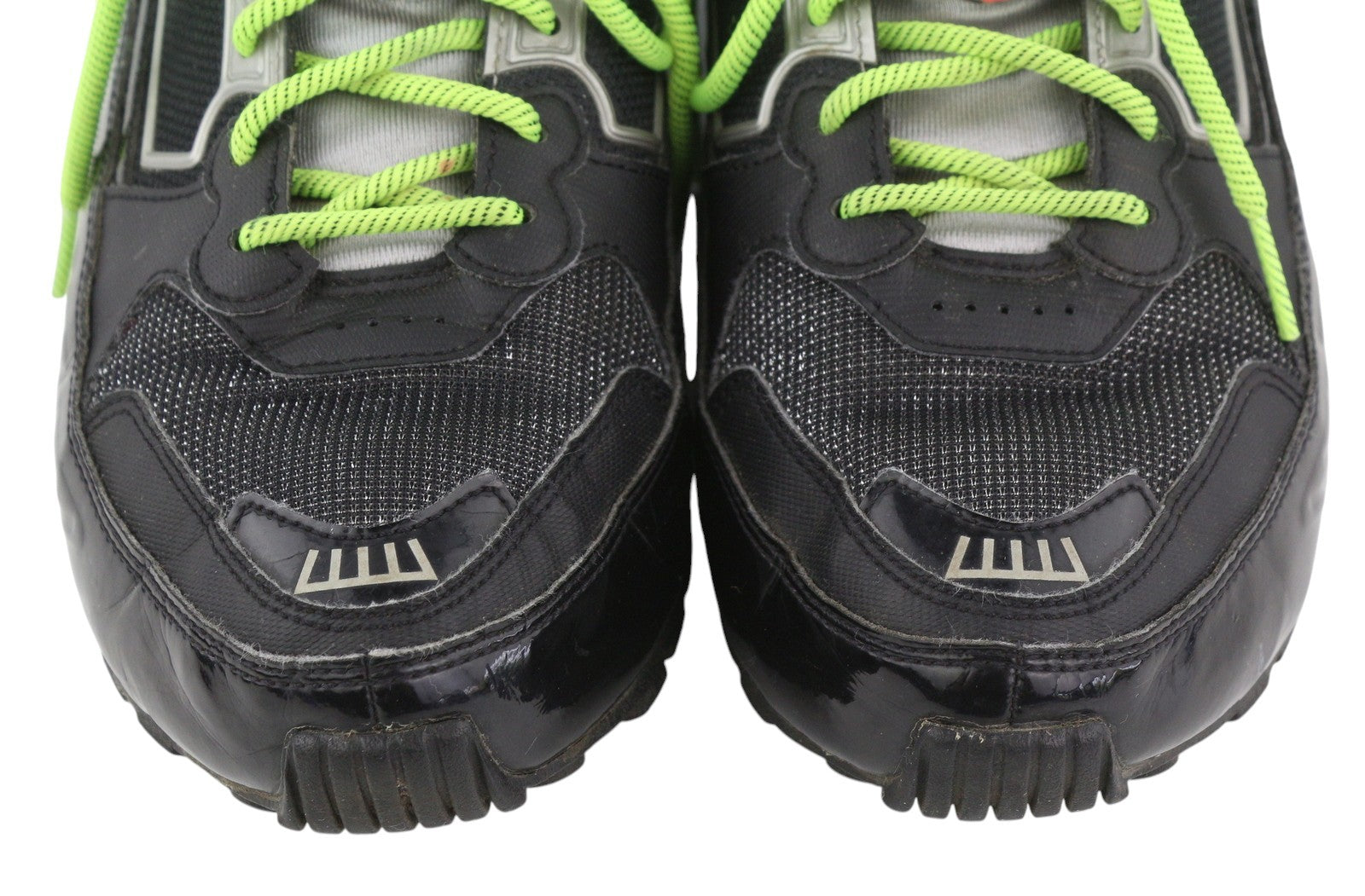 NIKE Shox Men Sneakers EU42.5 Black Low Top Lace Up Almond Toe Sports Trainers