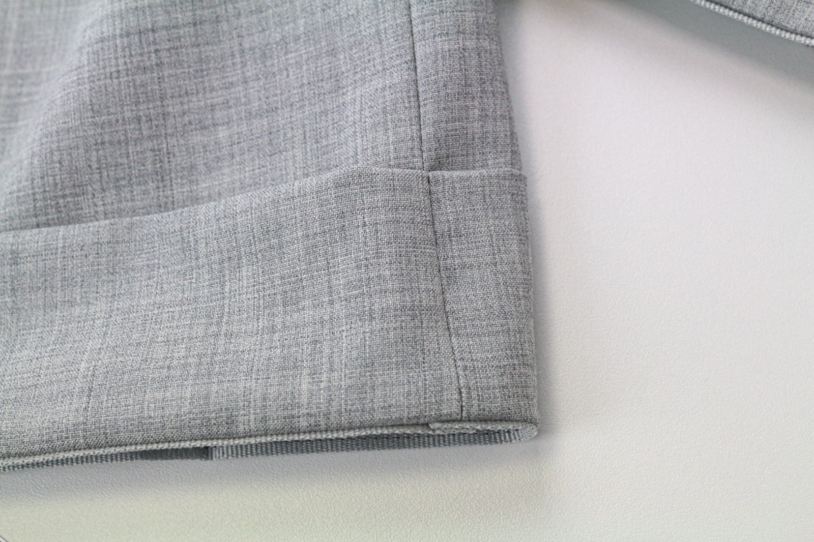 SUITSUPPLY Soho Turn Up Men's Trousers UK44R Grey Melange Wool Flat Slim Front