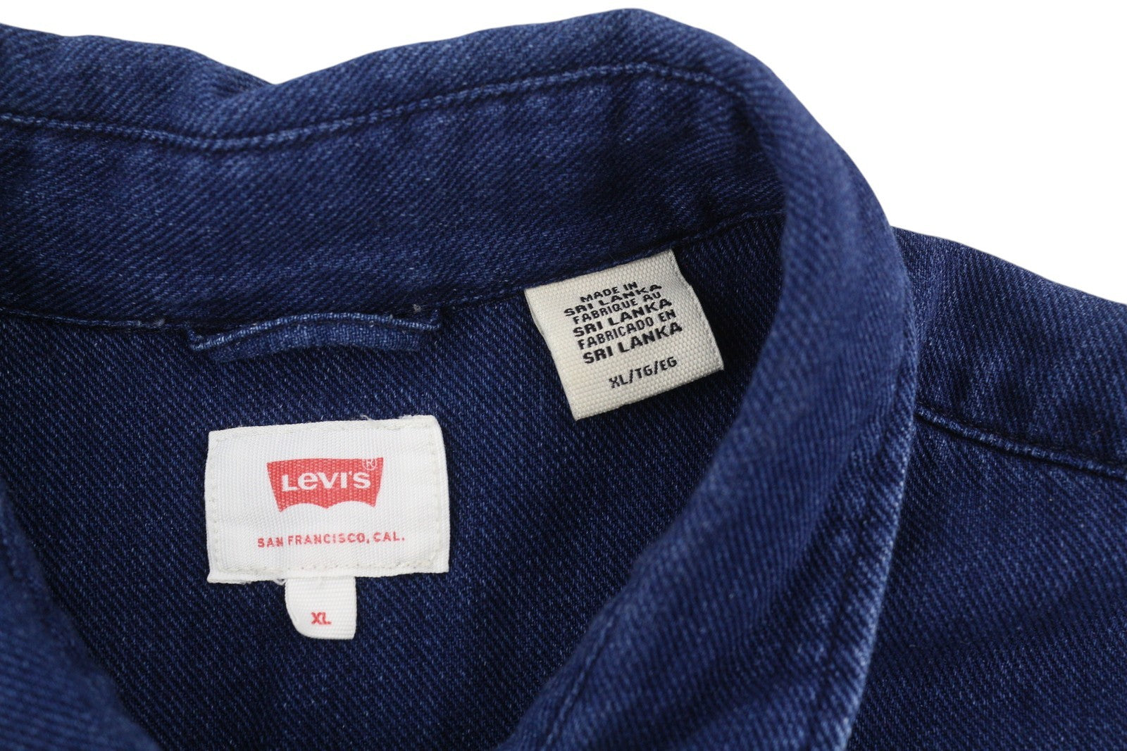 LEVI'S Men Shirt XL Blue Denim Western Snap Buttons Spread Neck Patch Pockets