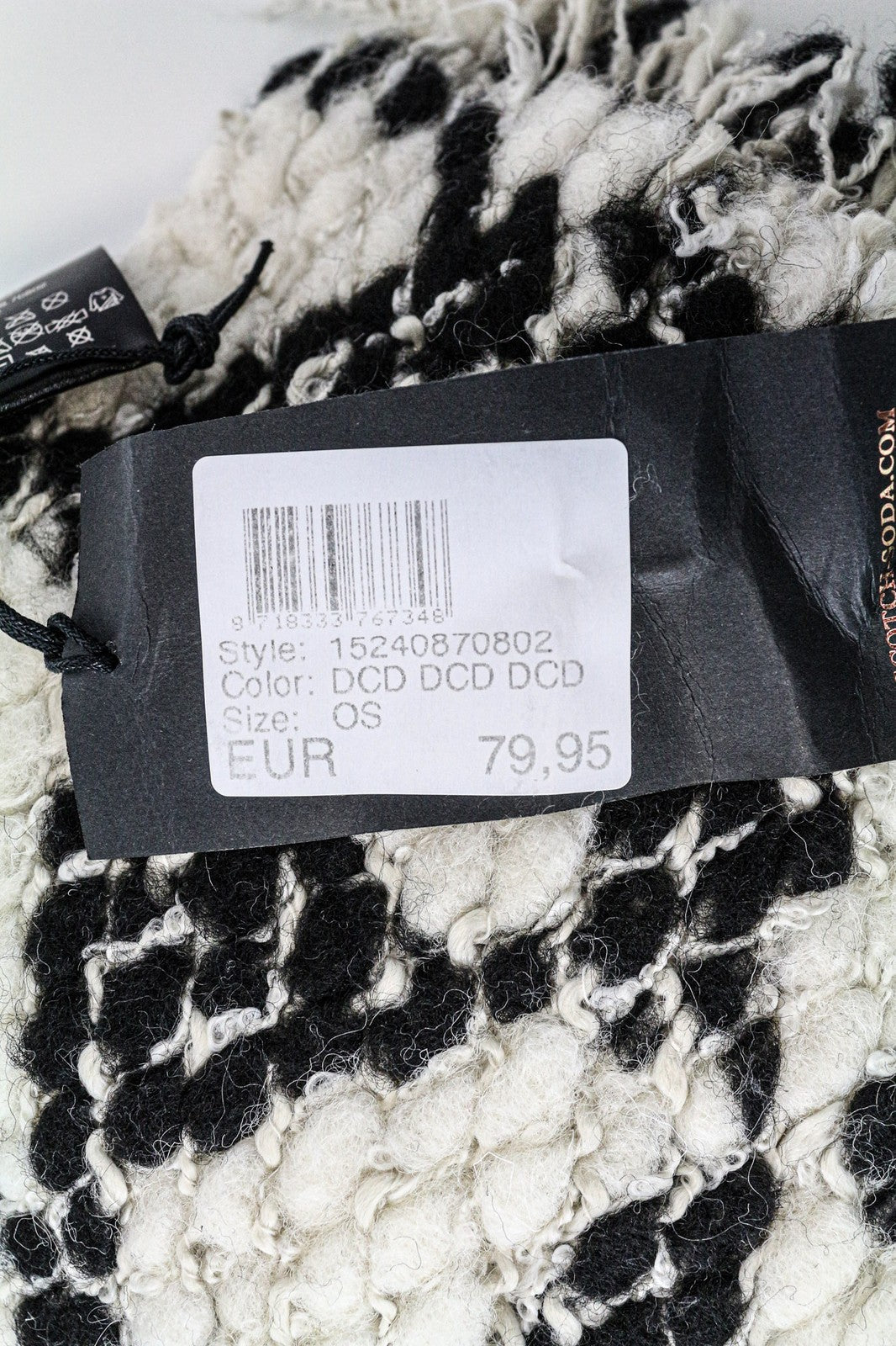 MAISON SCOTCH Women's Scarf OS Beige Black Wool Blend Triangle Patterned