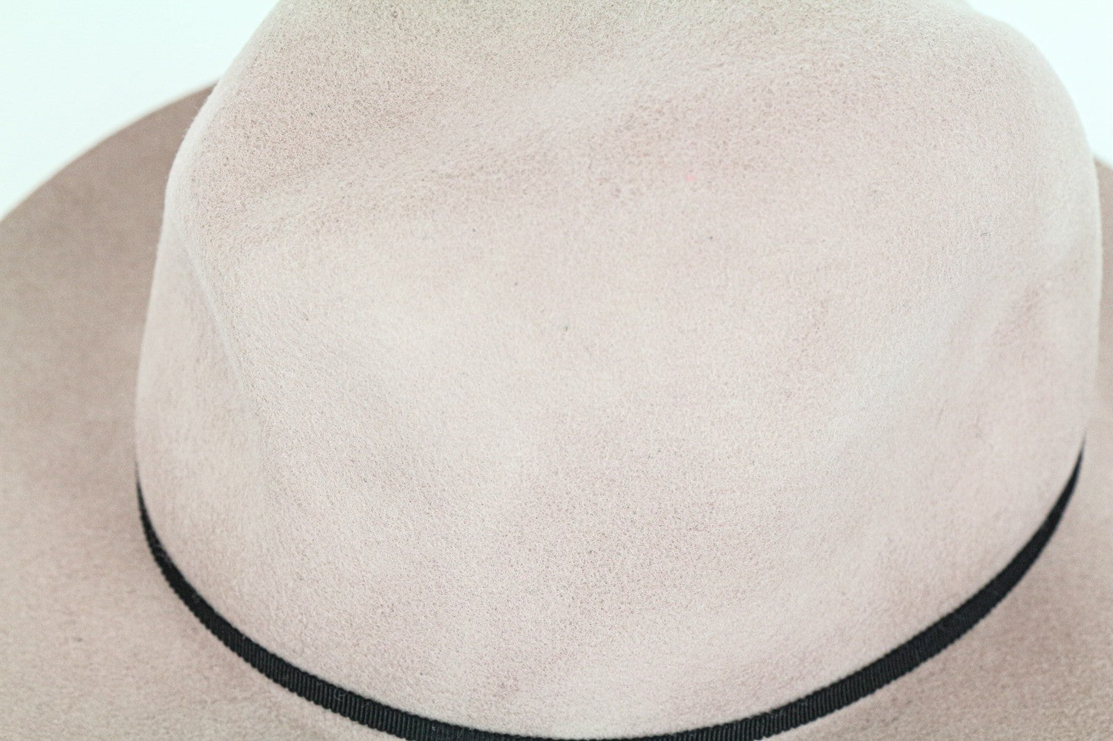 MAISON SCOTCH Women's Hat OS Pink Wool Fedora Casual Style with Star Pin