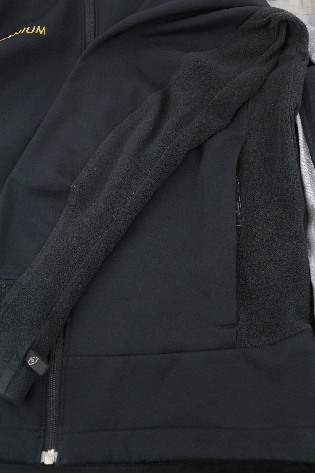 COLUMBIA Titanium Men Jacket S Black Omni-Tech Waterproof Removable Lining 2in1