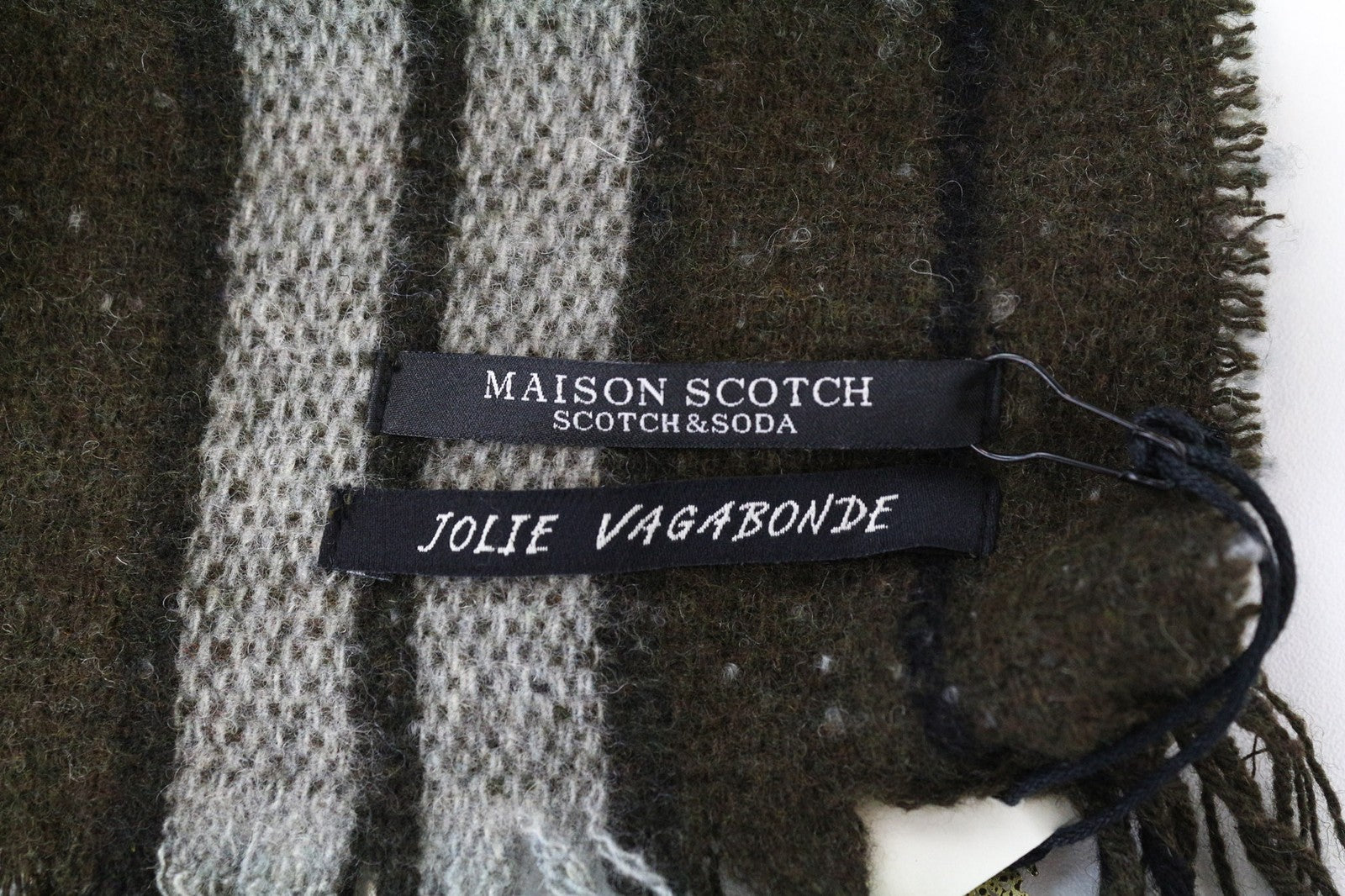 MAISON SCOTCH Women Scarf OS Green Grey Striped Tassels Casual