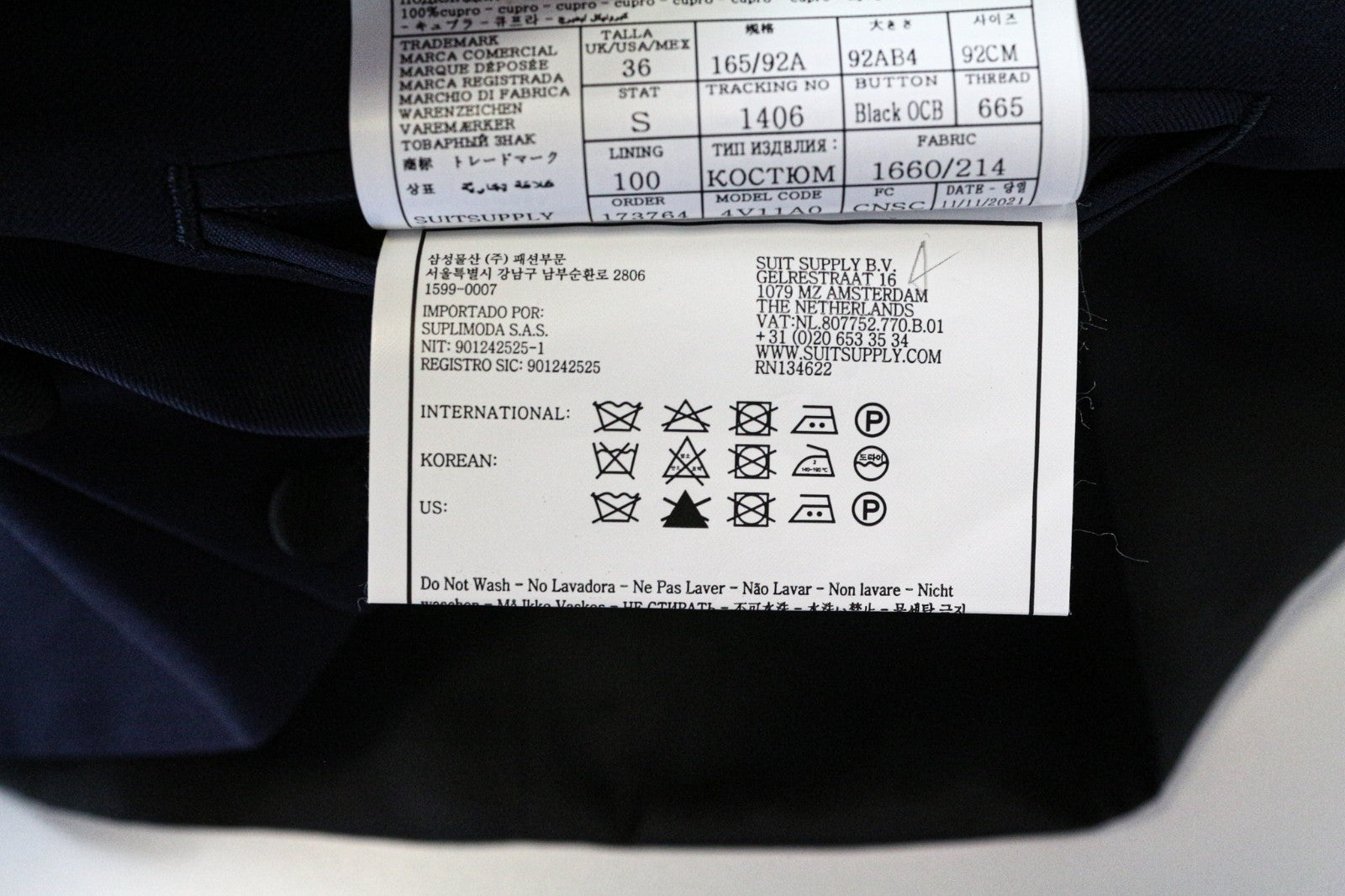 SUITSUPPLY U-Neck Men Suit UK36S Navy Slim 2-Piece Wool Tuxedo Classic