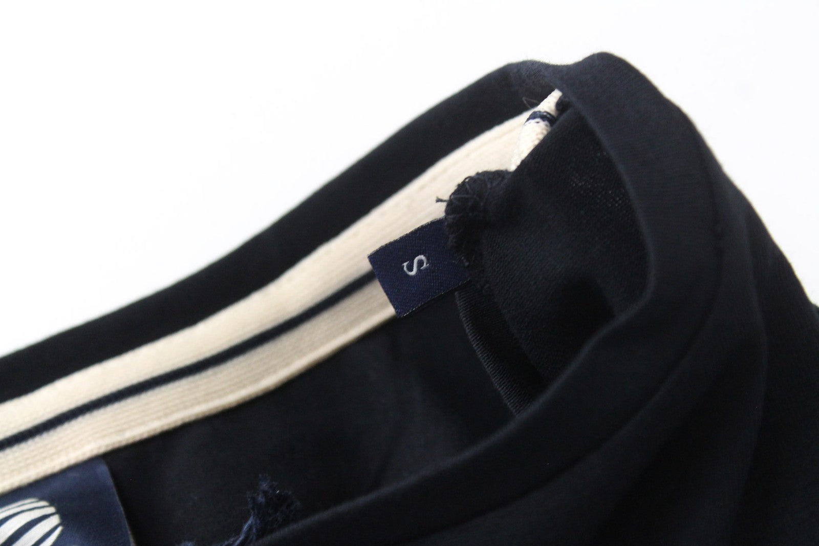 MARINA YACHTING Women T-Shirt S Black Cotton Crew Neck  Rhinestone Pullover