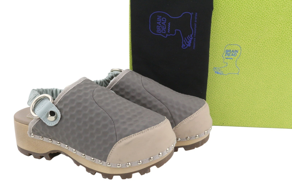 Schuhe mit gummierter Energieabsorptionssohle