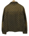 Jacket c/o VIRGIL ABLOH