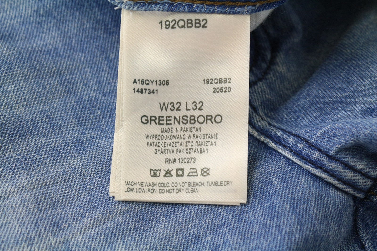WRANGLER Greensboro Men's Jeans W32/L32 Straight Regular Ripped Washed Blue
