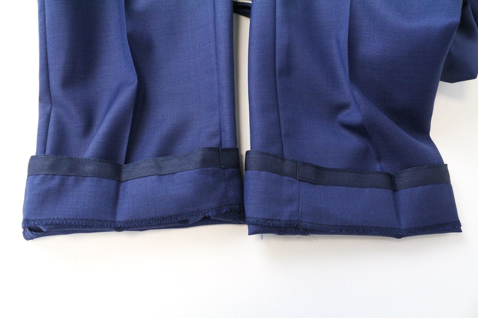 SUITSUPPLY Brescia Men's Trousers UK36R Blue Wool Lined Pleated Formal