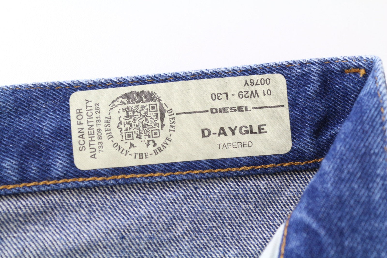 DIESEL D-Aygle 0076Y Men's Jeans W29/L30 Washed Cotton Blue Tapered Fit Pants