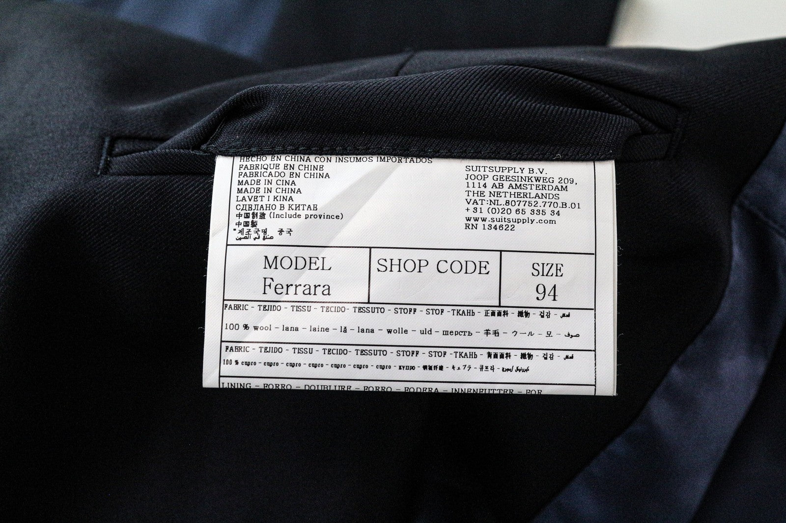 SUITSUPPLY Ferrara vyriška liemenė, UK38L, mėlyna, vilnonė, plona, ​​V formos iškirpte, klasikinio kirpimo 