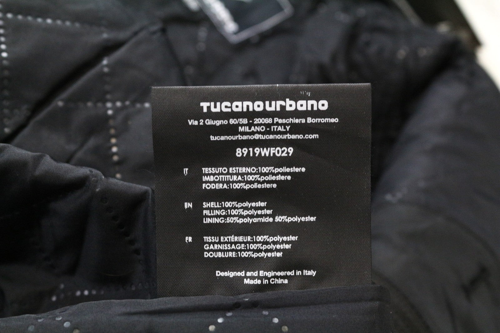 TUCANO URBANO Iris moteriška paspirtuko striukė IT38 juoda su paspirtuku ir vėjui atspariu paminkštinimu 