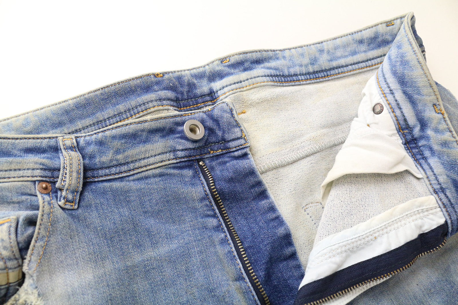 DIESEL Krooley-T 087AE Men's W32 Slim Blue Cotton Stretch Jeans Ripped Worn