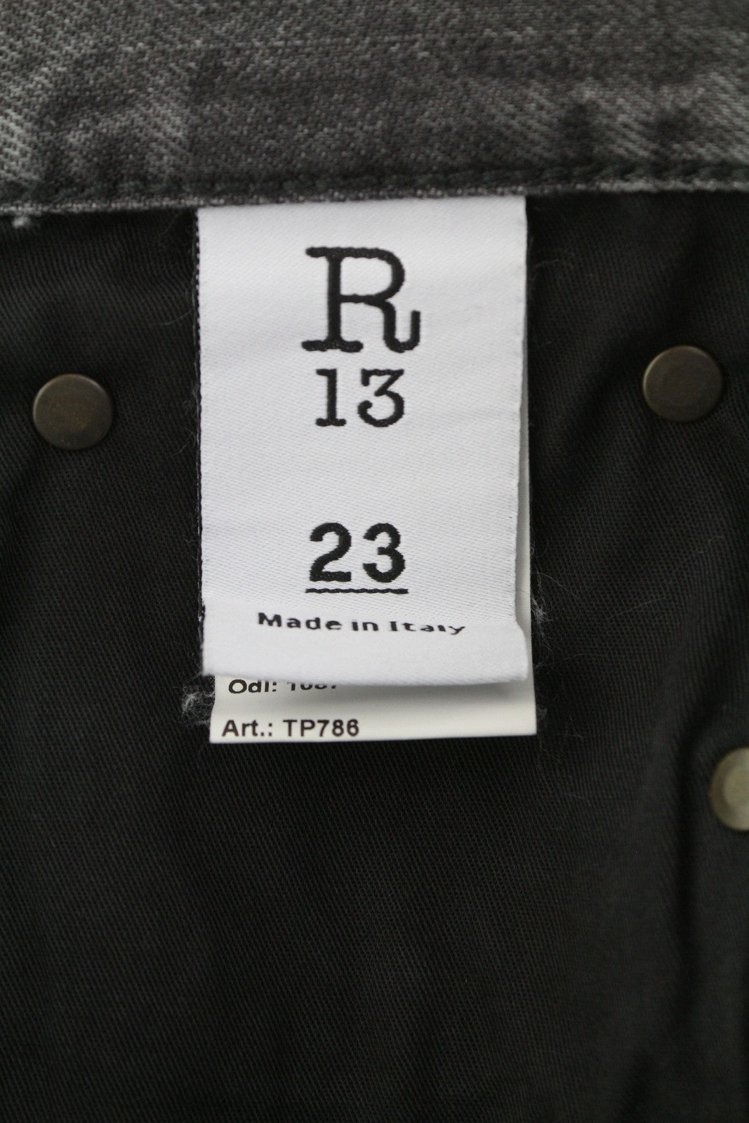 R13 Boyfriend Women Jeans 23 Wilson Black Whiskers Faded Denim Cropped Zip PS25