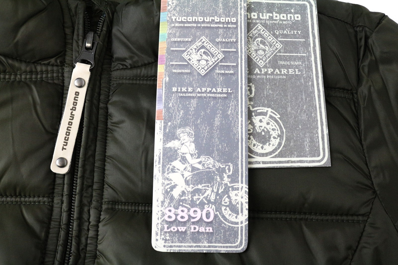 TUCANO URBANO žemo lygio moteriška striukė IT42, žalia, su pamušalu ir vandeniui atsparia... 