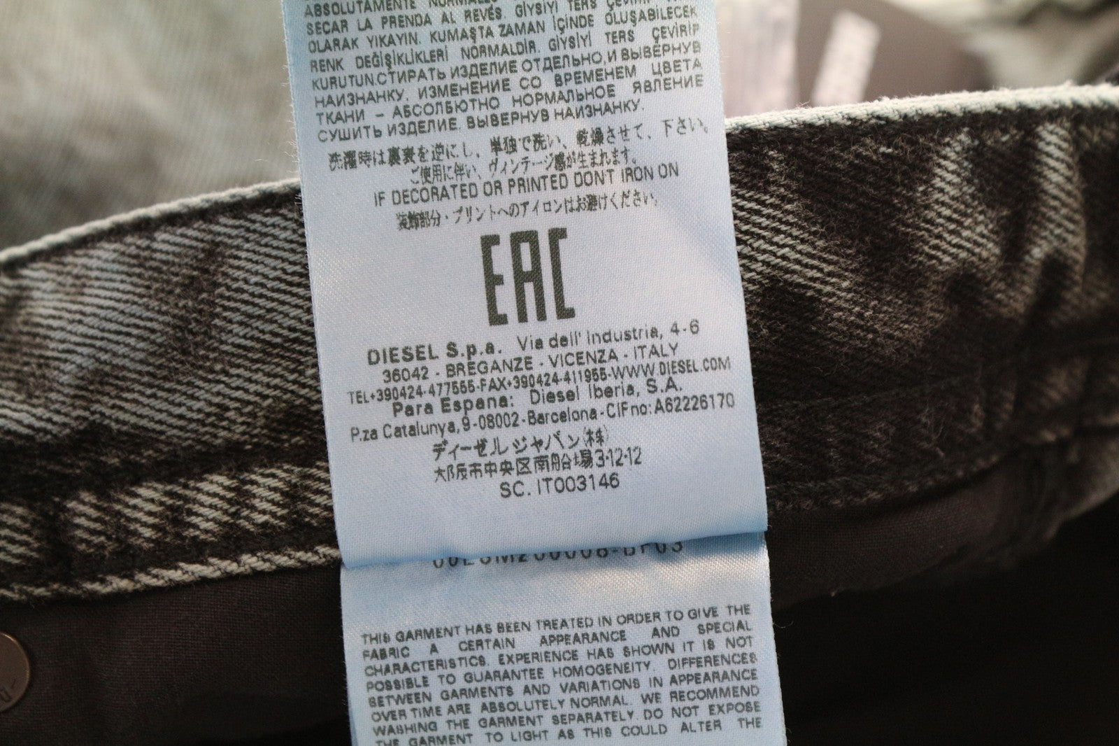 DIESEL D-Buster-CO 0TATP Men Jeans W27 Slim Fit Pure Cotton Blue Grey Wash