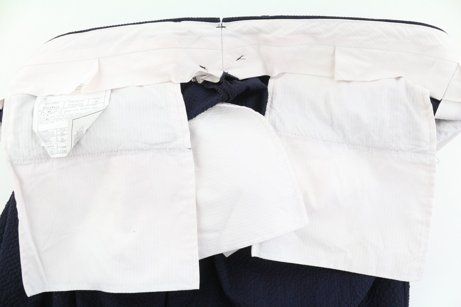 SUITSUPPLY Soho Men Trousers UK46R Dark Blue Seersucker Texture Tapered Fit